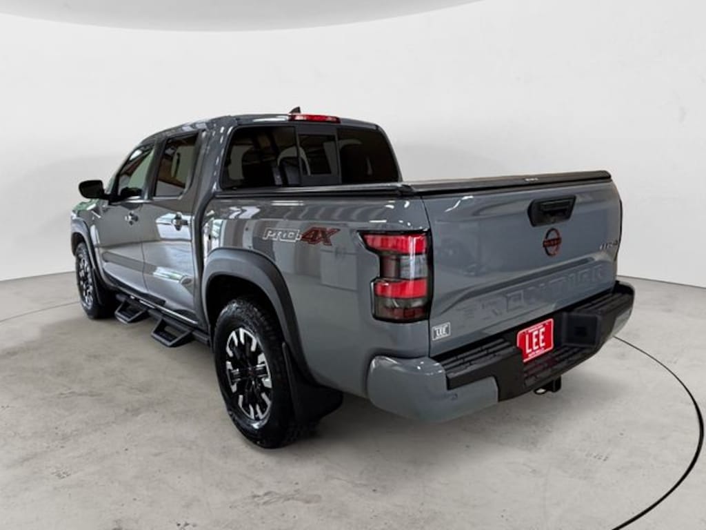 Used 2022 Nissan Frontier PRO-4X Truck Crew Cab