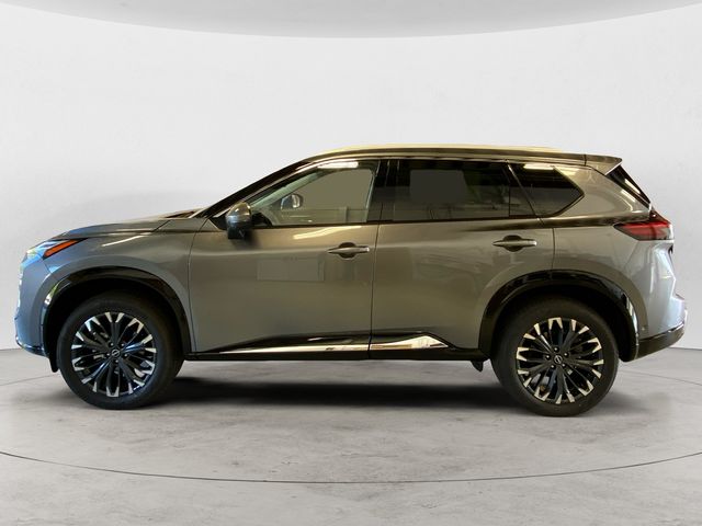 2026 Nissan Rogue Platinum photo 2