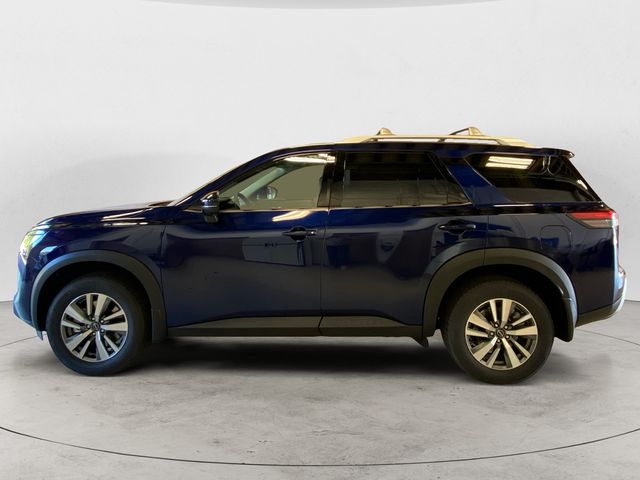 2025 Nissan Pathfinder SL photo 2