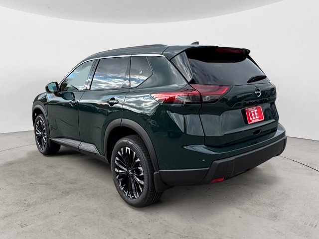 New 2027 Nissan Rogue Dark Armor SUV