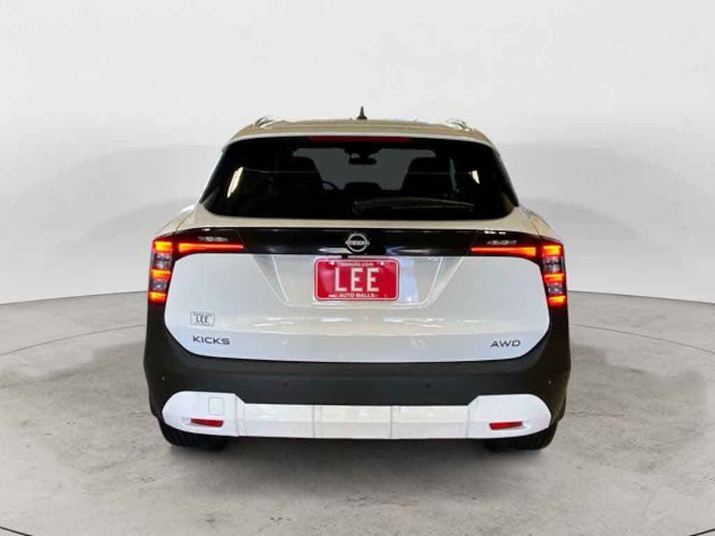 New 2026 Nissan Kicks SV SUV
