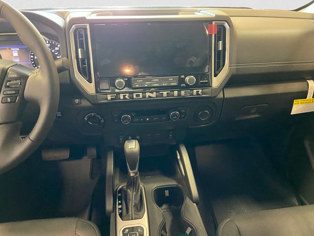 2026 Nissan Frontier SV - Photo 11