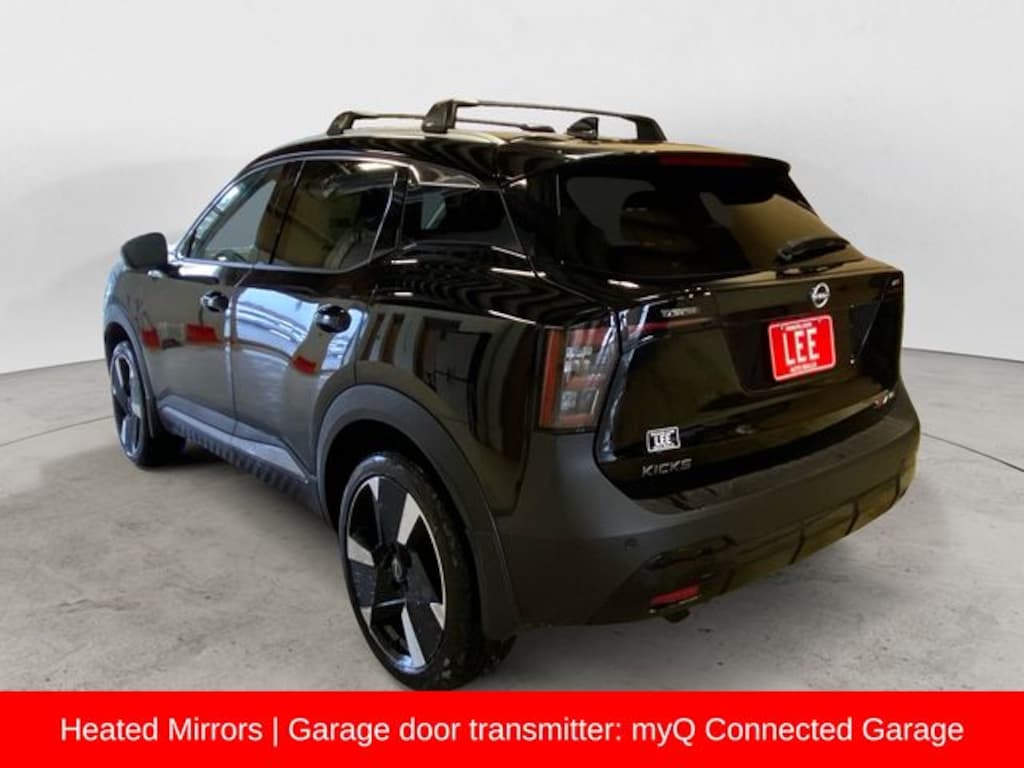 New 2026 Nissan Kicks SR SUV
