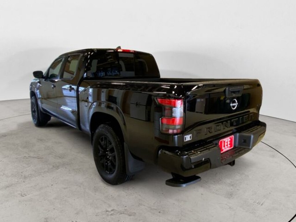 New 2026 Nissan Frontier SV Truck Crew Cab