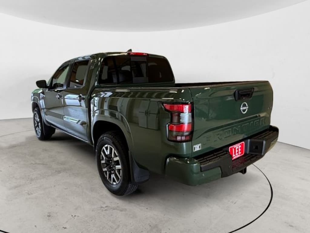 New 2026 Nissan Frontier SV Truck Crew Cab