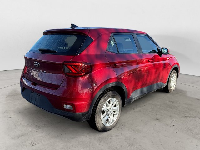 Used 2021 Hyundai Venue SE SUV