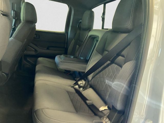 2026 Nissan Frontier SV - Photo 13