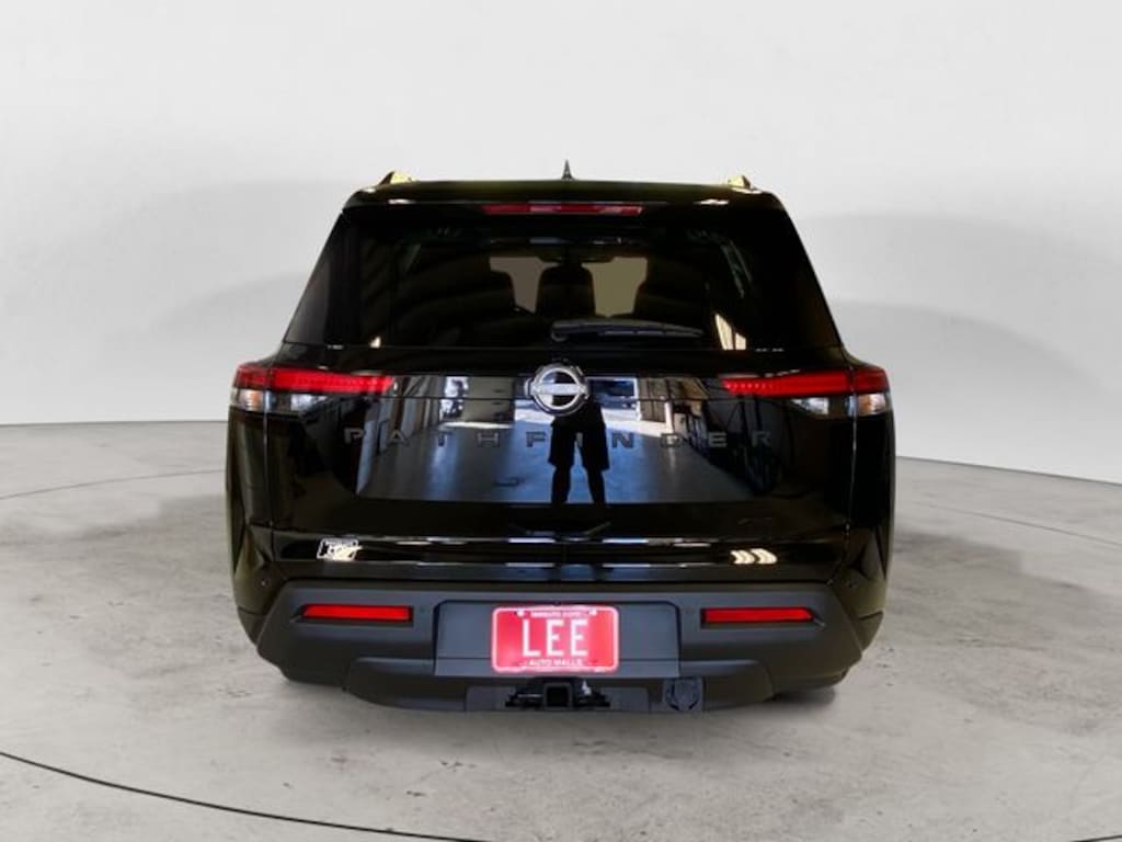 New 2025 Nissan Pathfinder SV SUV