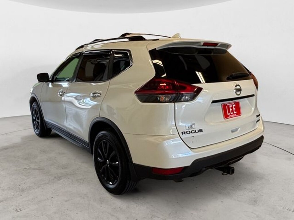Used 2018 Nissan Rogue SV SUV