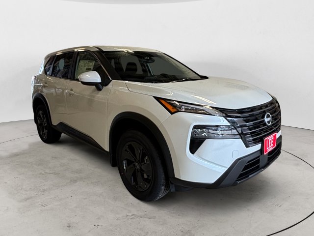 2026 Nissan Rogue SV - Photo 8