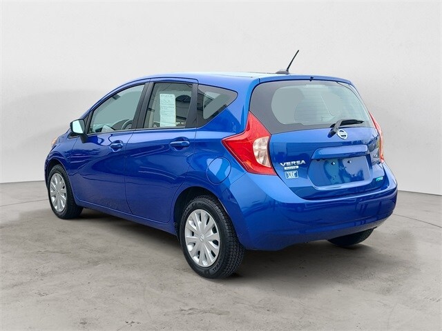 2016 Nissan Versa Note SV photo 3