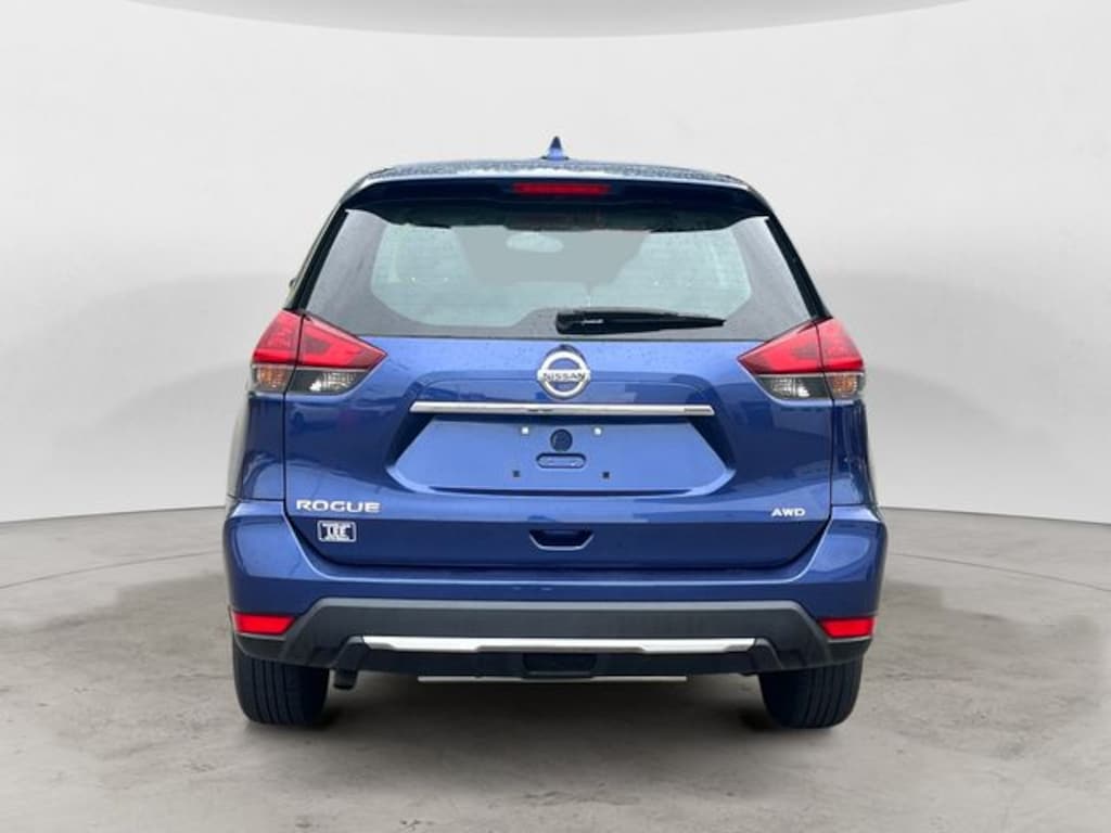 Used 2018 Nissan Rogue S SUV