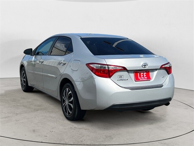 2016 Toyota Corolla L photo 3