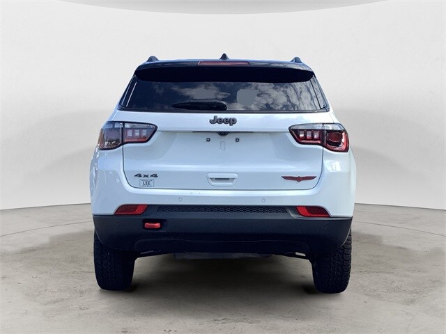 2024 Jeep Compass Trailhawk photo 4