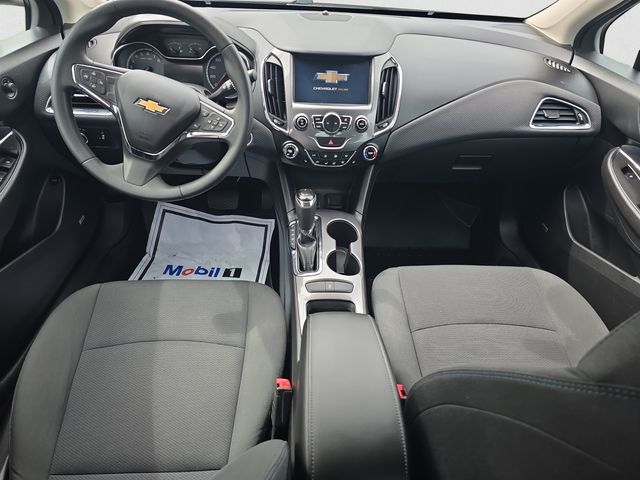2017 Chevrolet Cruze LT - Photo 10