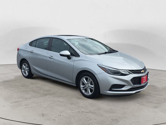 2017 Chevrolet Cruze LT - Photo 7