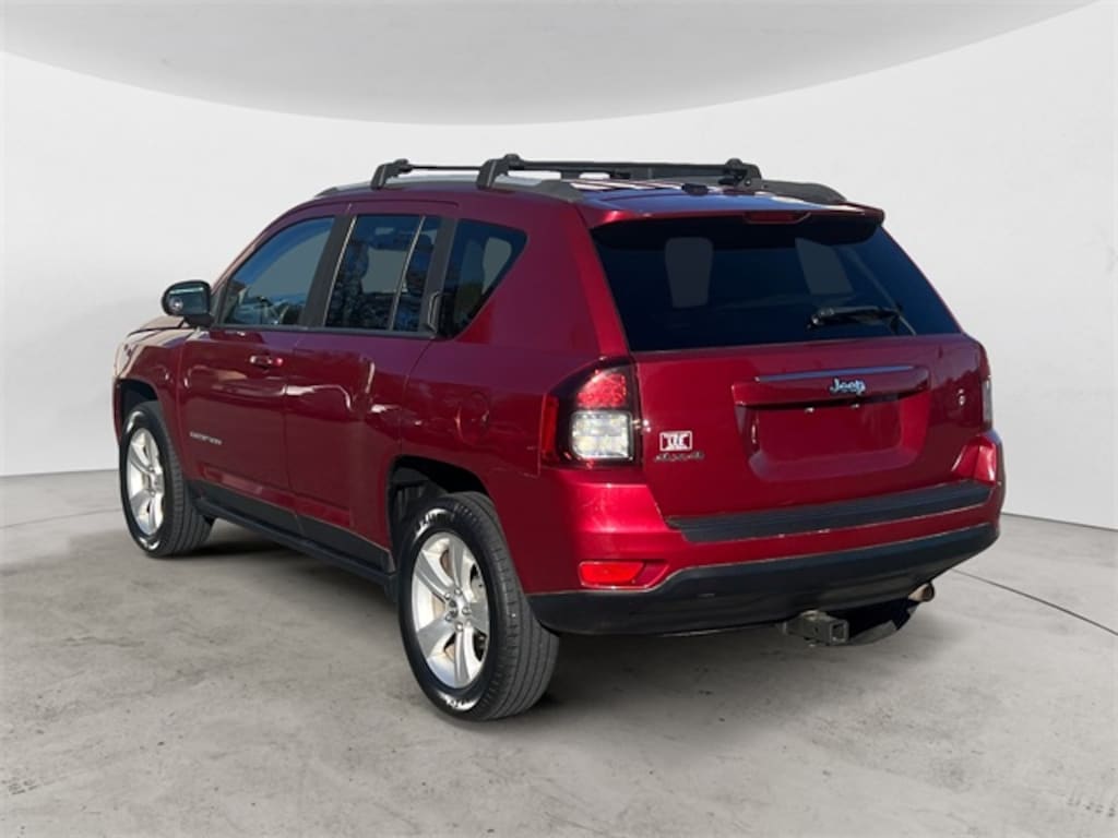 Used 2016 Jeep Compass Sport SUV