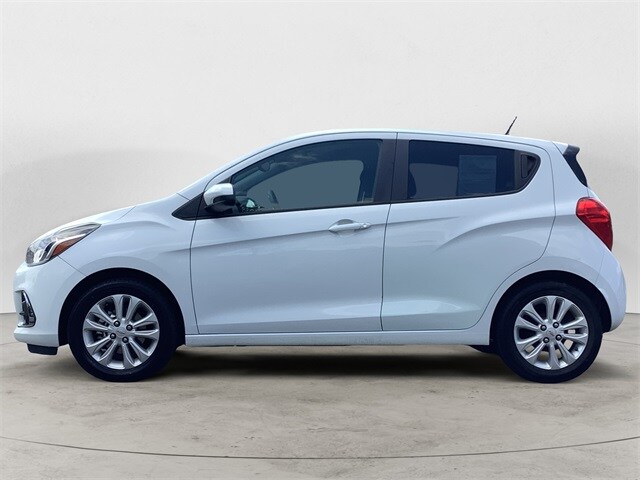 2016 Chevrolet Spark 1LT photo 2