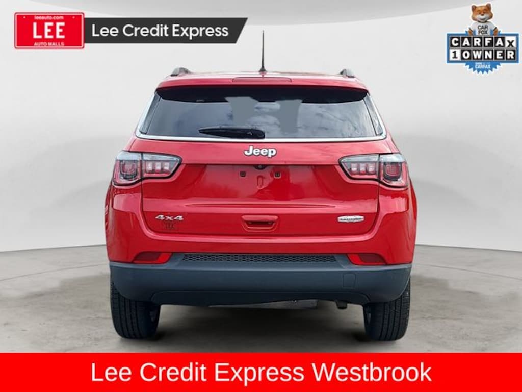 Used 2018 Jeep Compass Latitude SUV