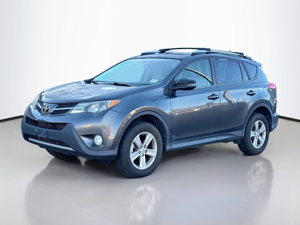 Used 2014 Toyota RAV4 4WD XLE SUV