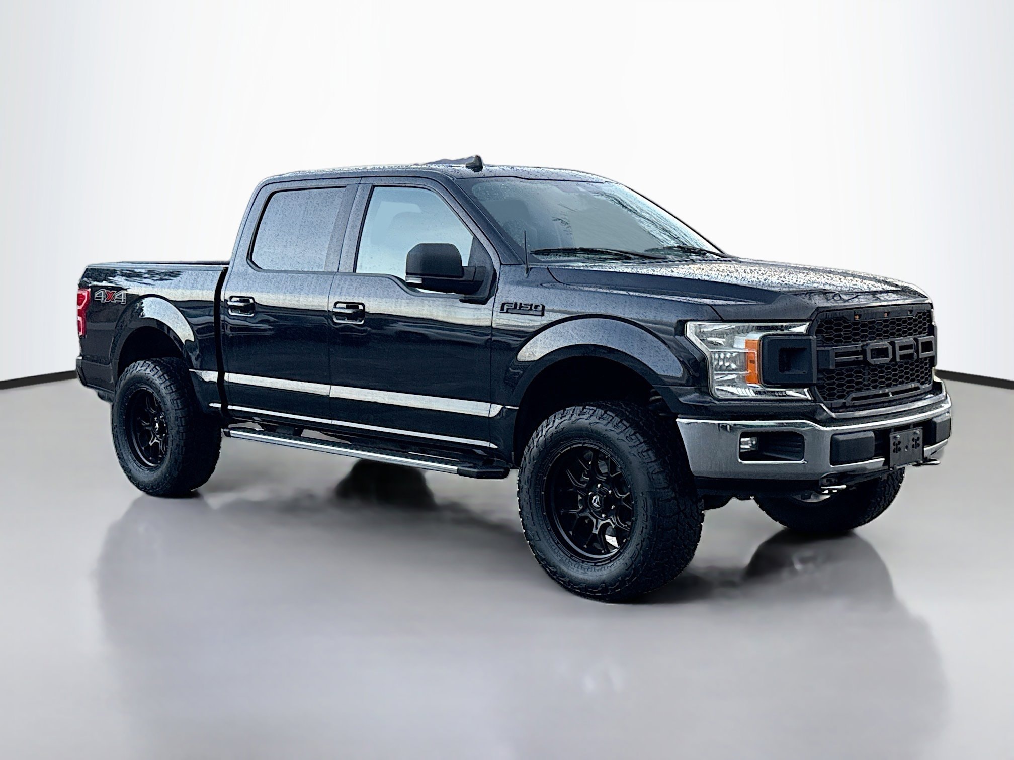 2019 Ford F-150 XLT's photo