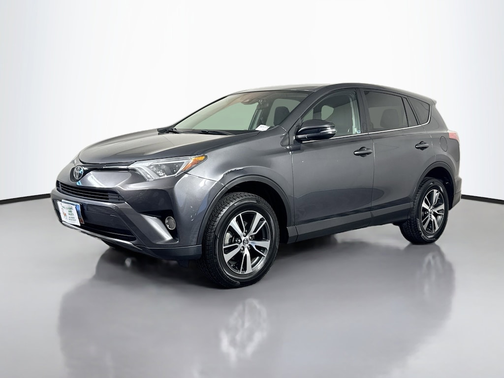 Used 2018 Toyota RAV4 XLE SUV