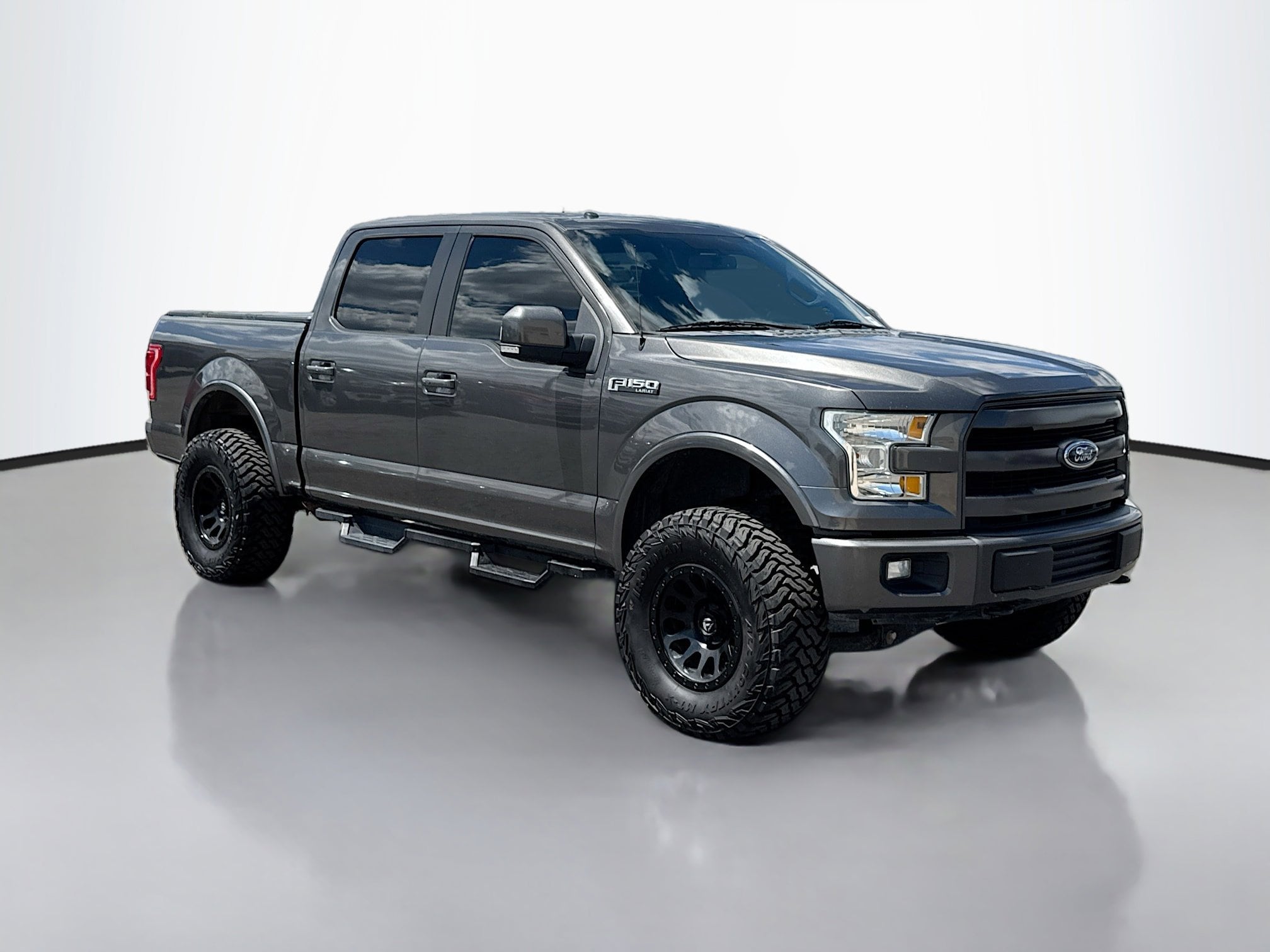 2015 Ford F-150 Lariat 4x4 SuperCrew 145-in's photo