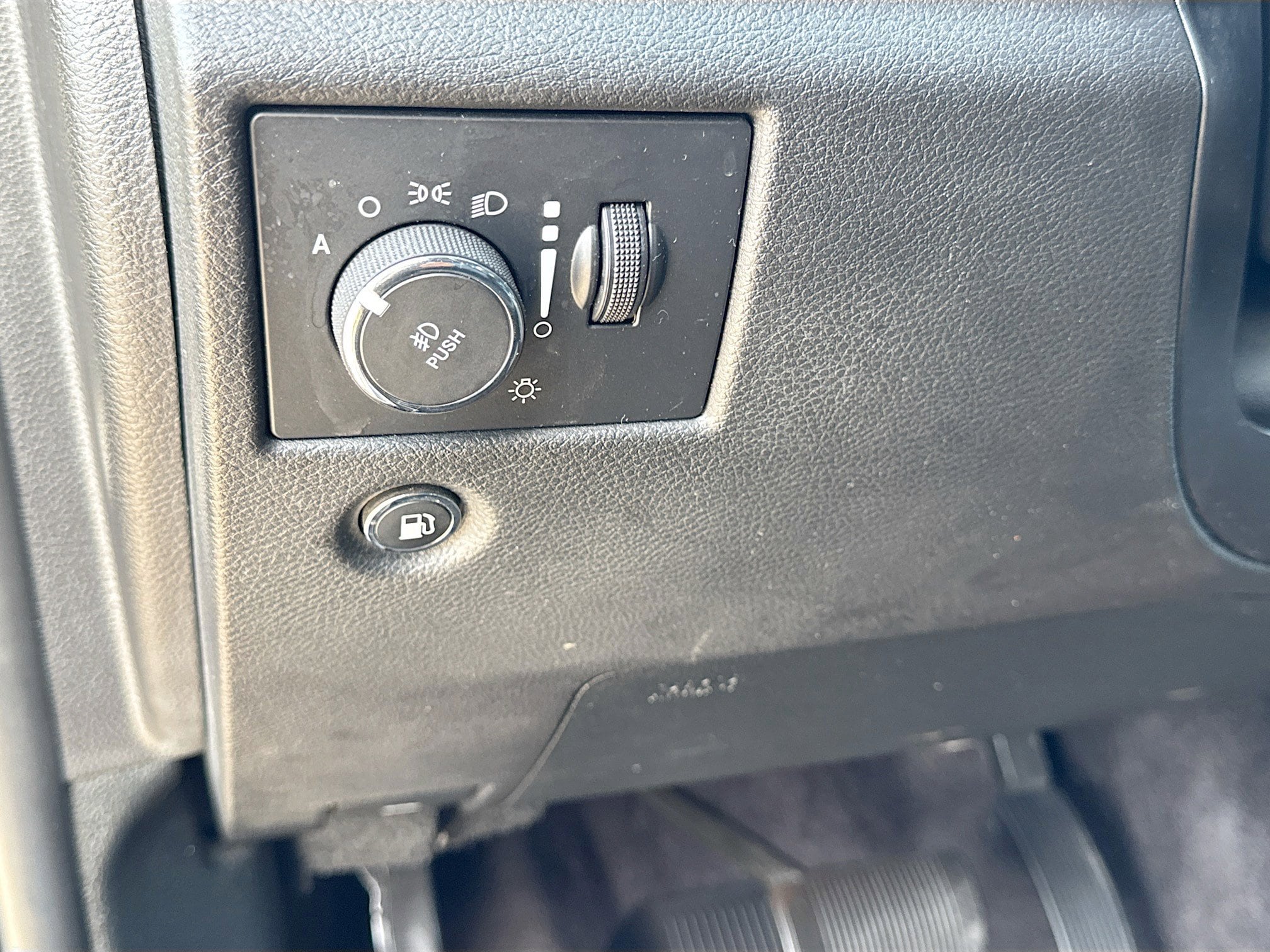 2018 Jeep Grand Cherokee Overland - Photo 30