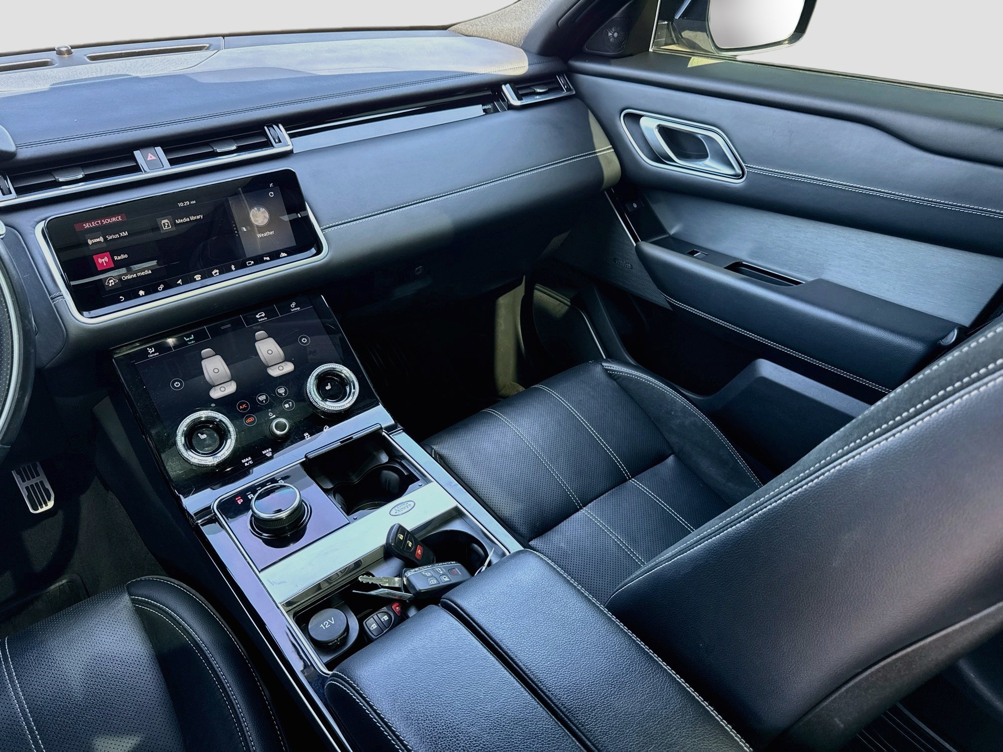 2018 Land Rover Range Rover Velar SE - Photo 13