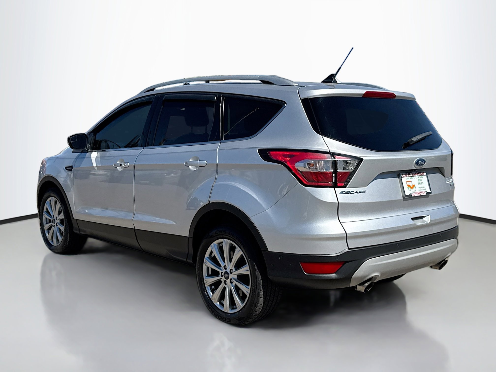 2018 Ford Escape Titanium photo 4