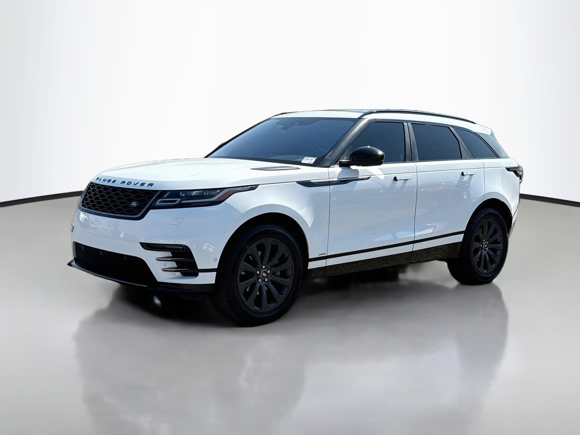 2018 Land Rover Range Rover Velar SE - Photo 4