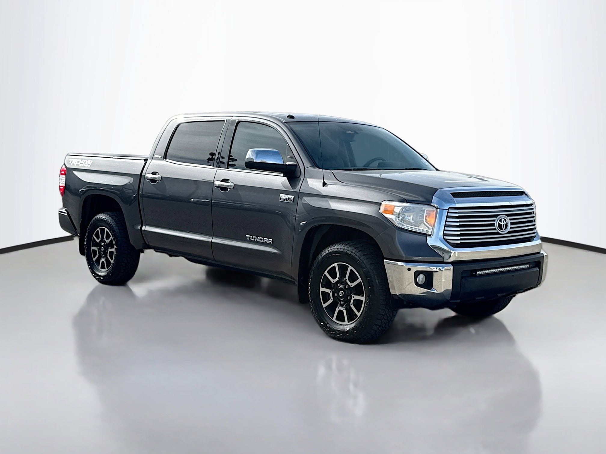 2016 Toyota Tundra Truck CrewMax 