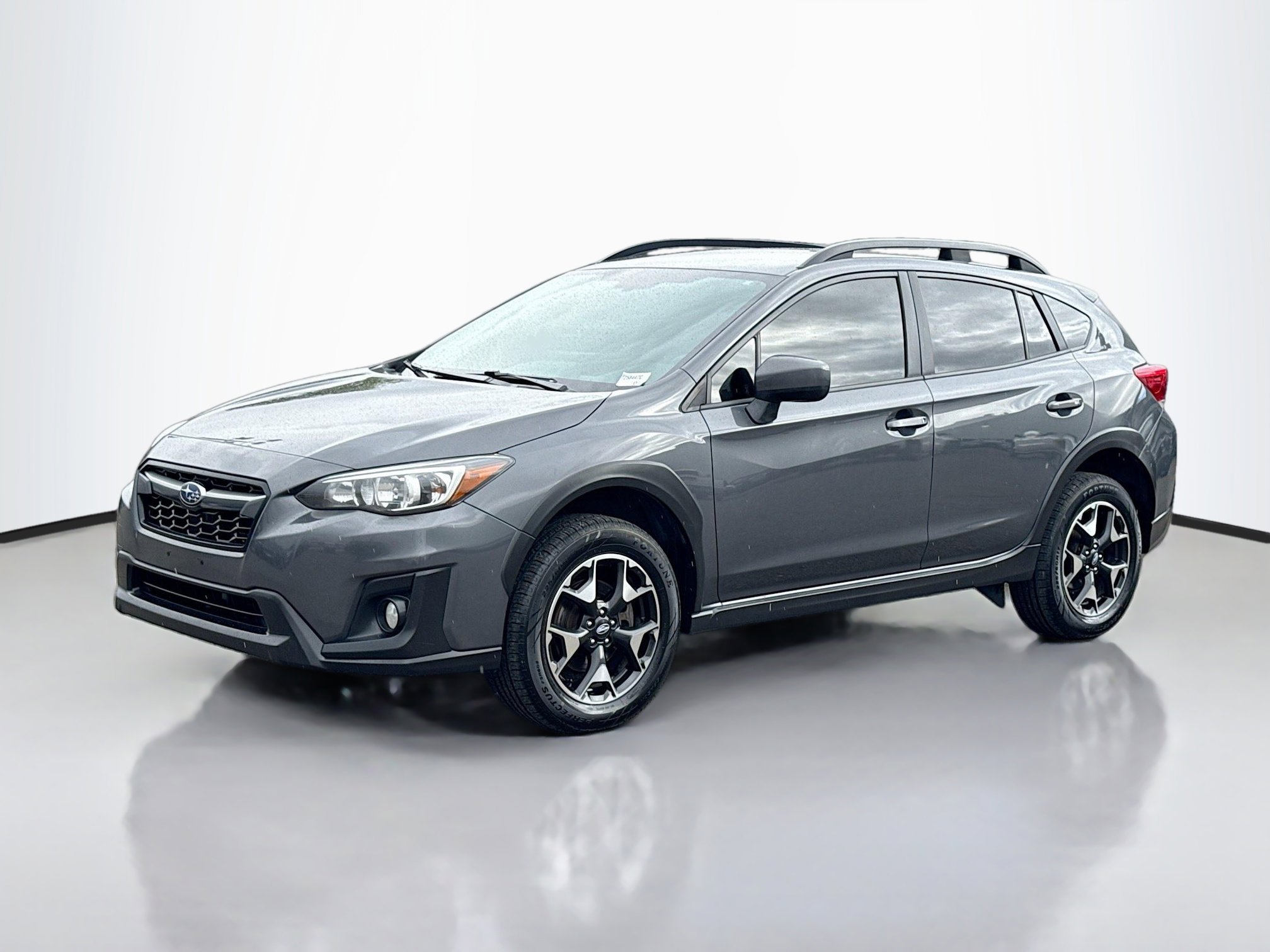 2020 Subaru Crosstrek Premium photo 2