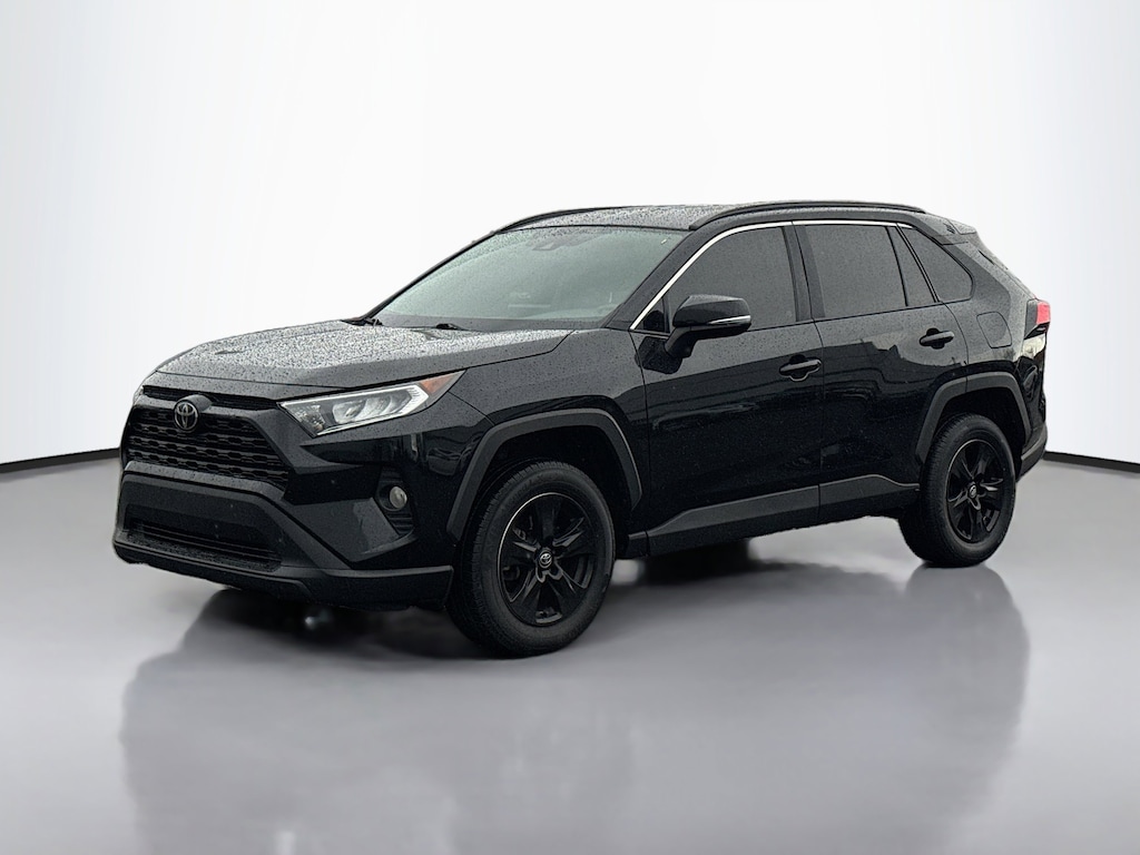 Used 2021 Toyota RAV4 XLE SUV
