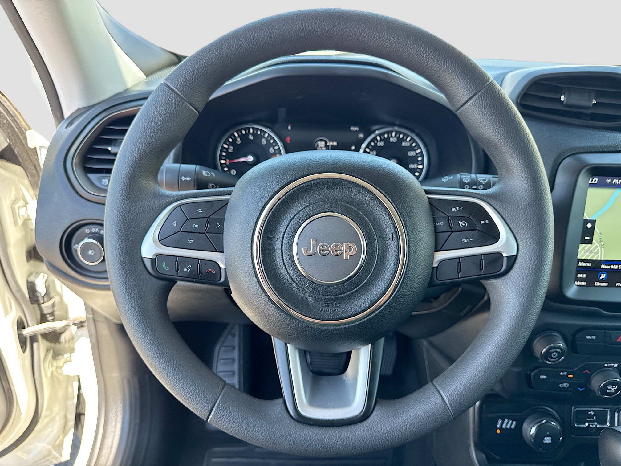 2023 Jeep Renegade Upland - Photo 10