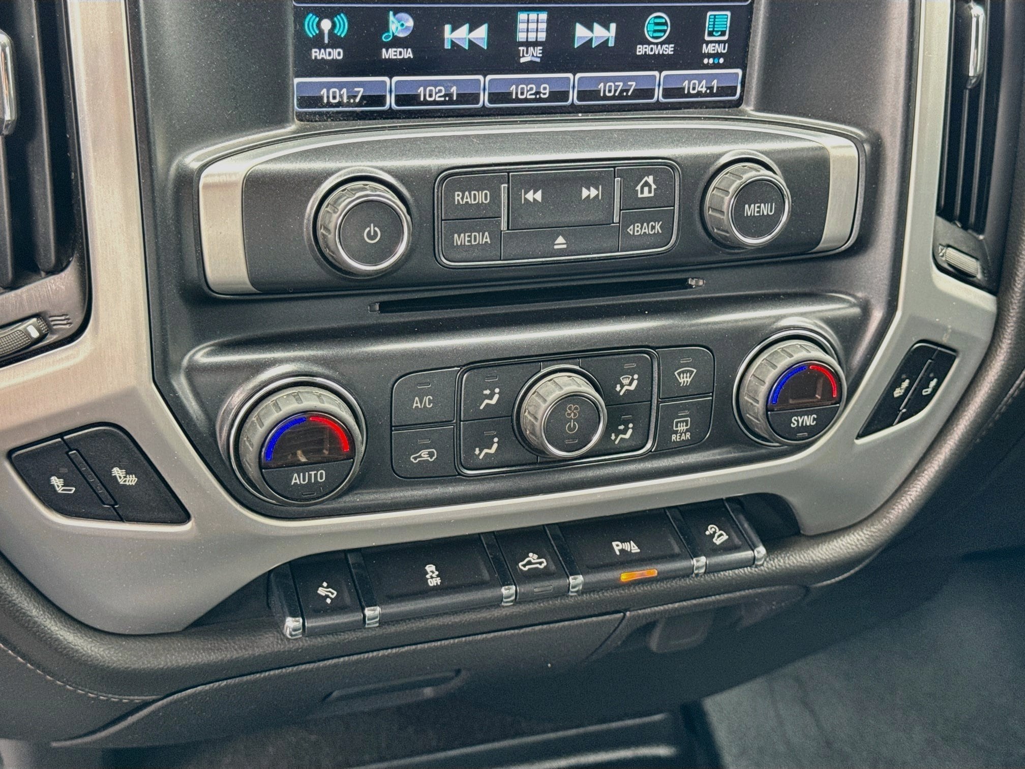 2018 GMC Sierra 1500 SLT - Photo 16