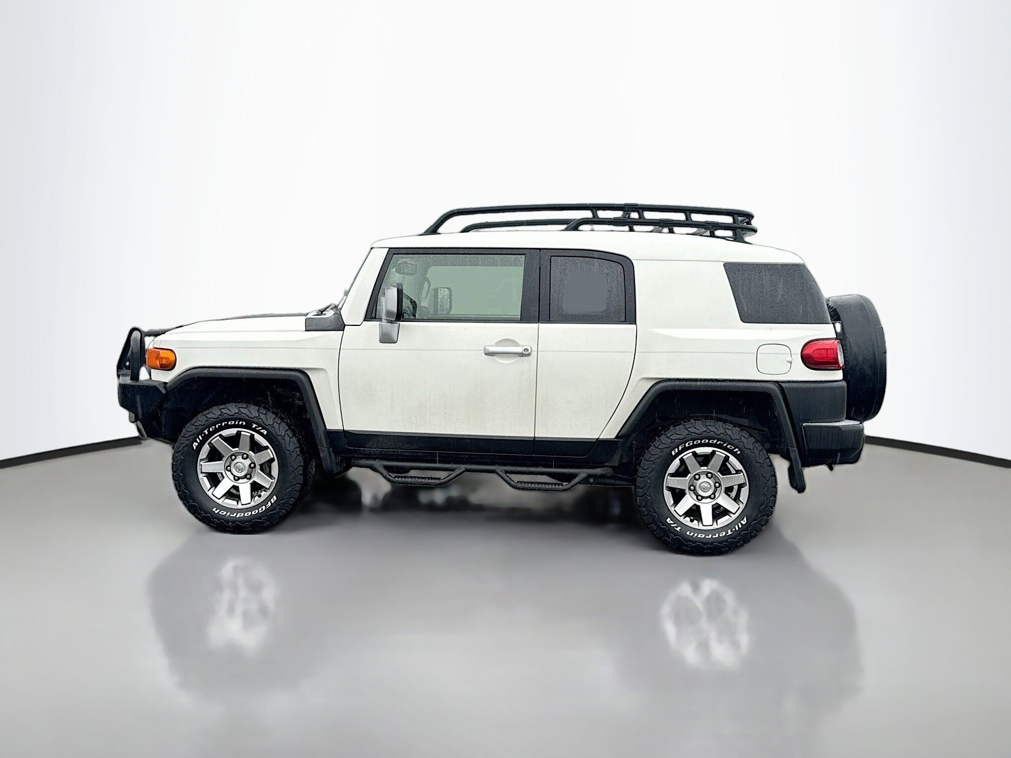 2014 Toyota FJ Cruiser Base photo 3