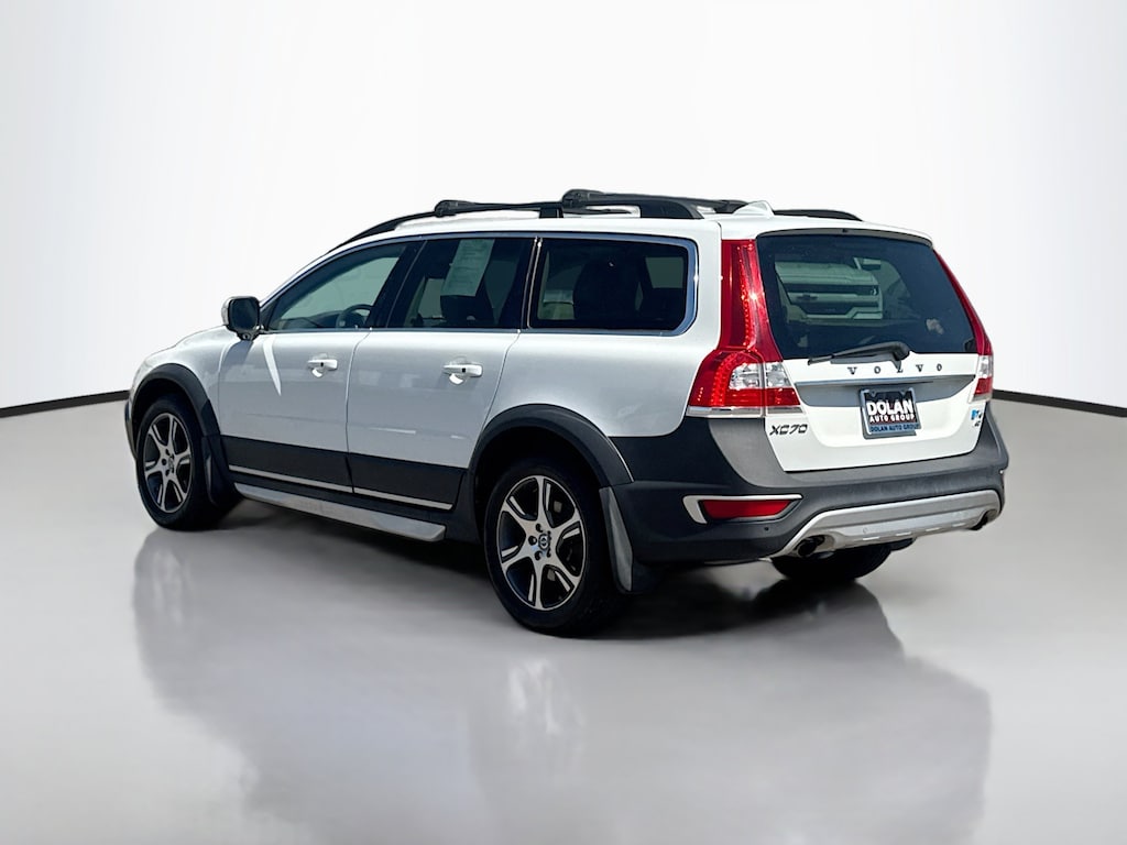 Used 2015 Volvo XC70 T6 Premier Plus Wagon