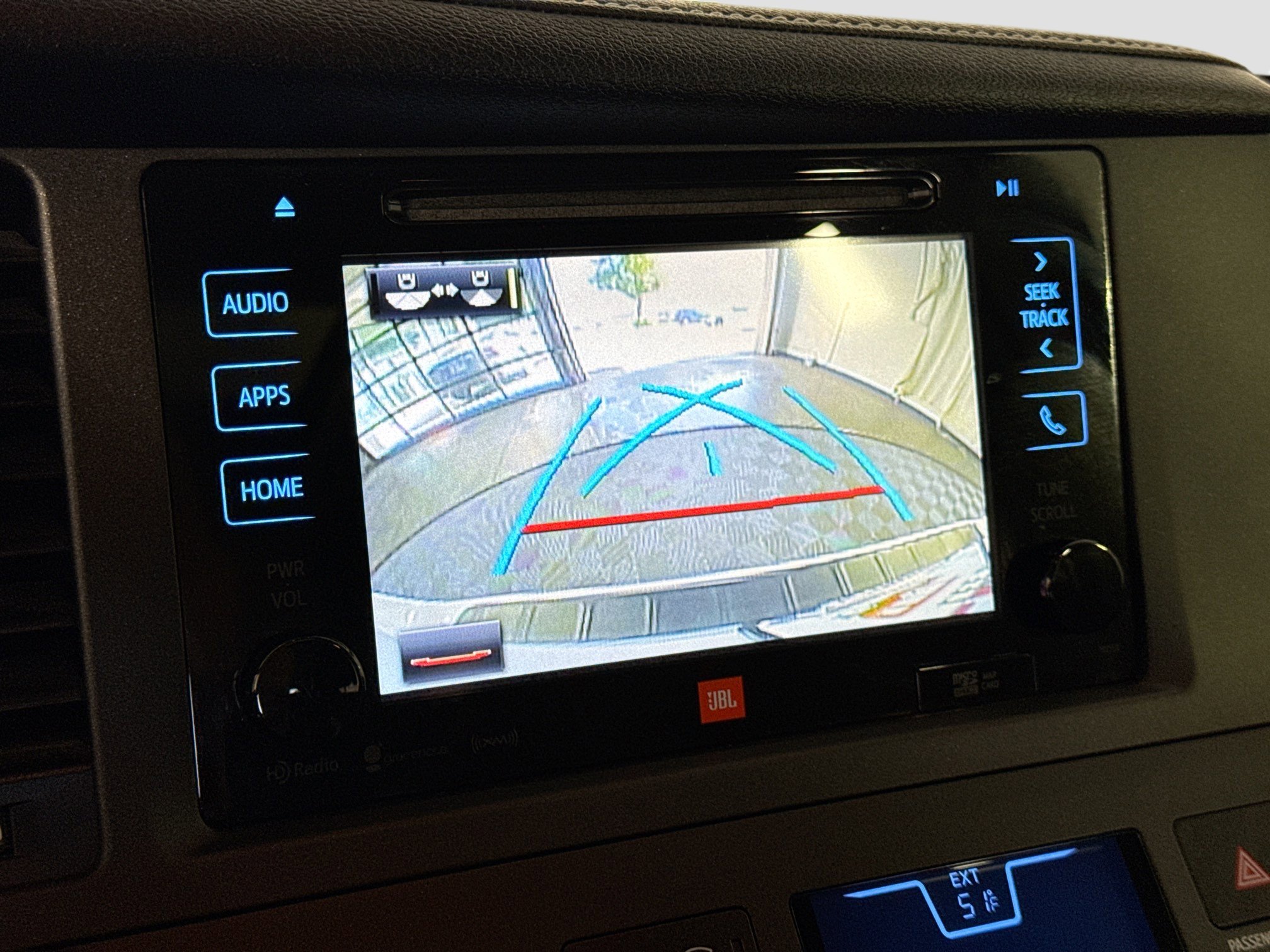 2017 Toyota Sienna Limited - Photo 17