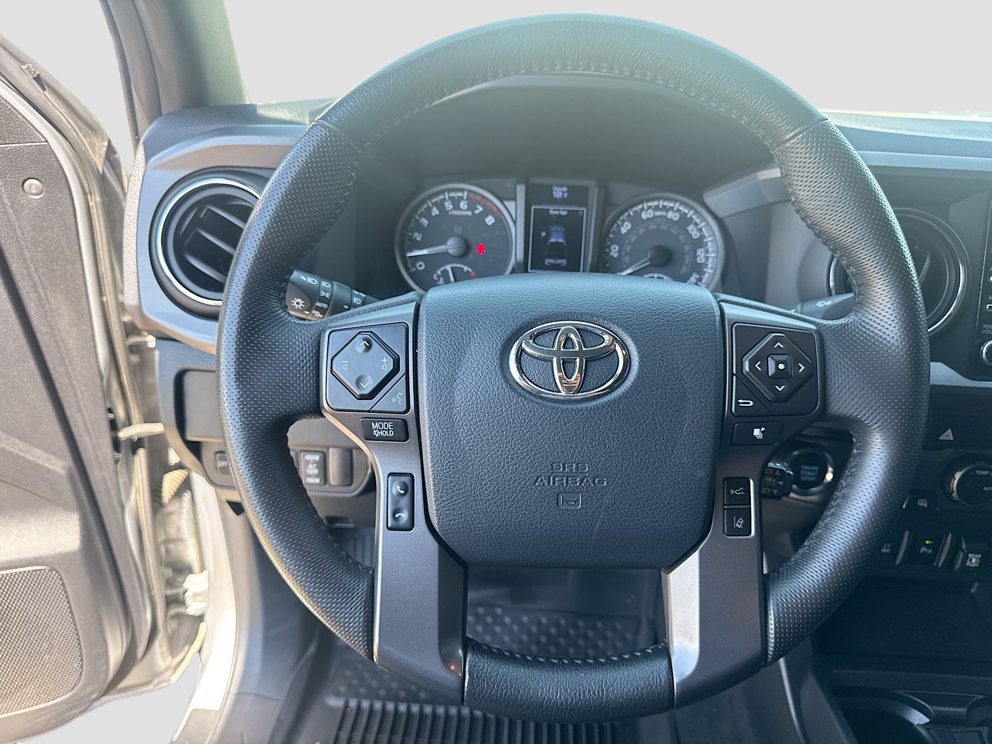 2020 Toyota Tacoma TRD Sport - Photo 13