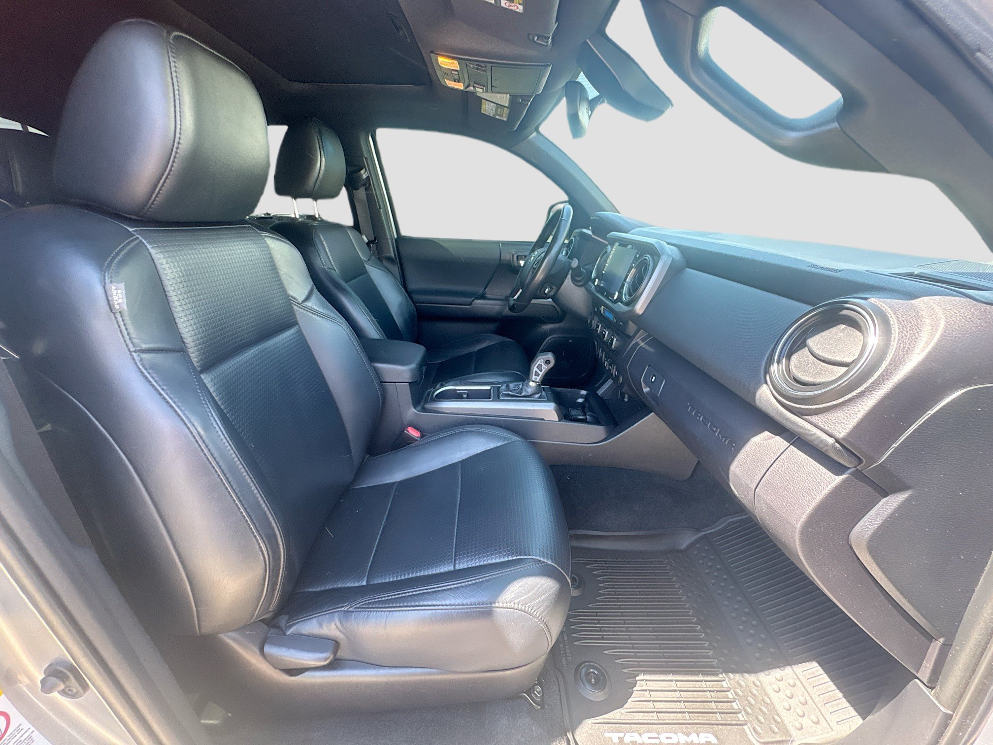 2020 Toyota Tacoma TRD Sport - Photo 22