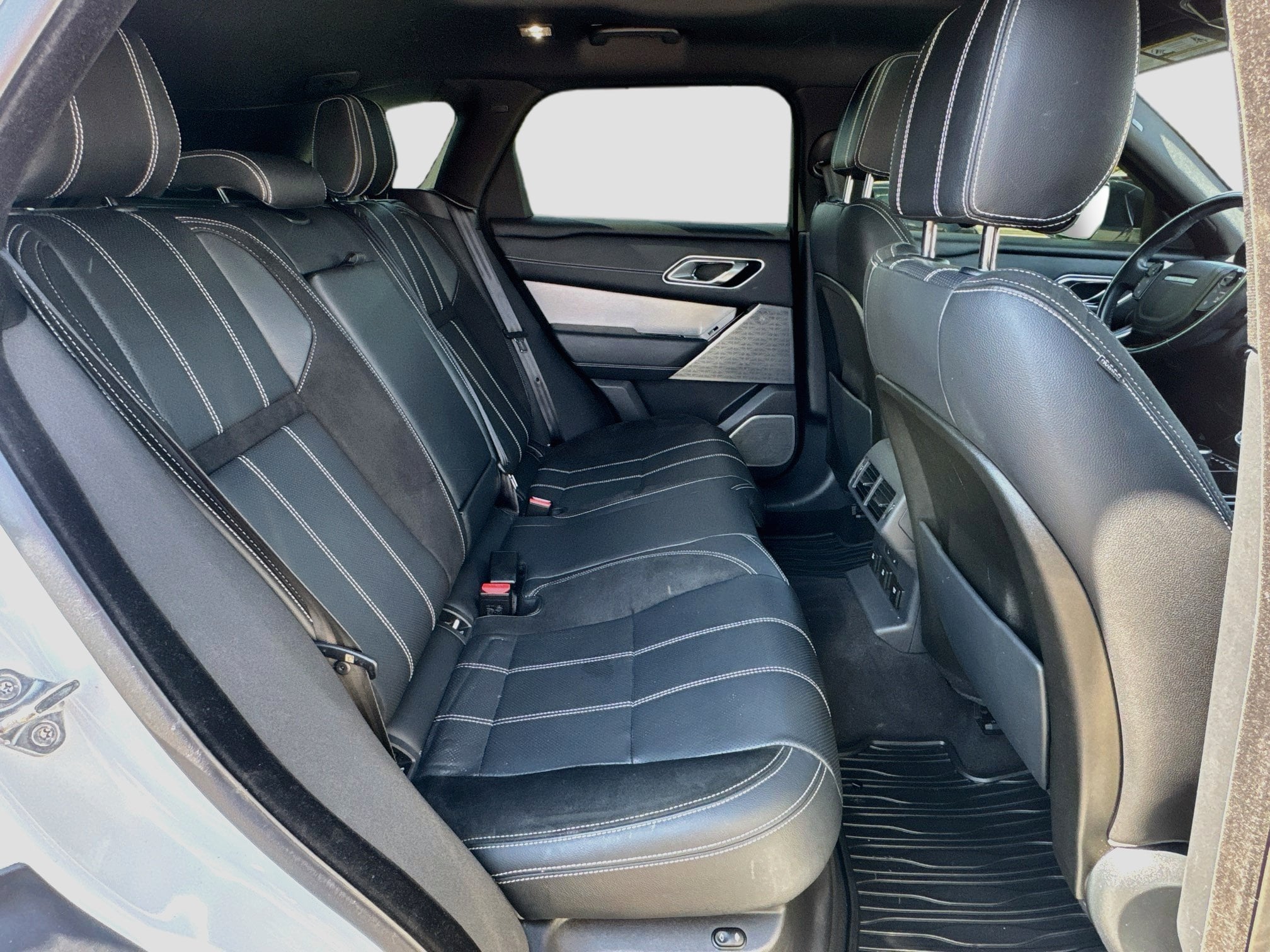 2018 Land Rover Range Rover Velar SE - Photo 22