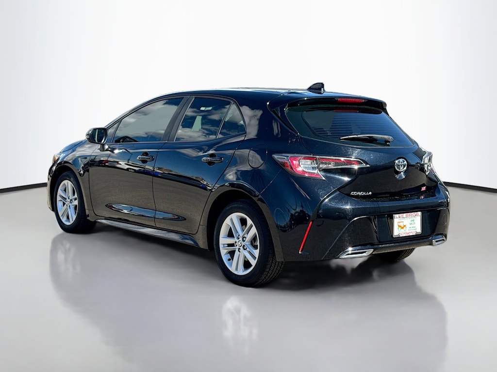 Used 2020 Toyota Corolla Hatchback SE Hatchback