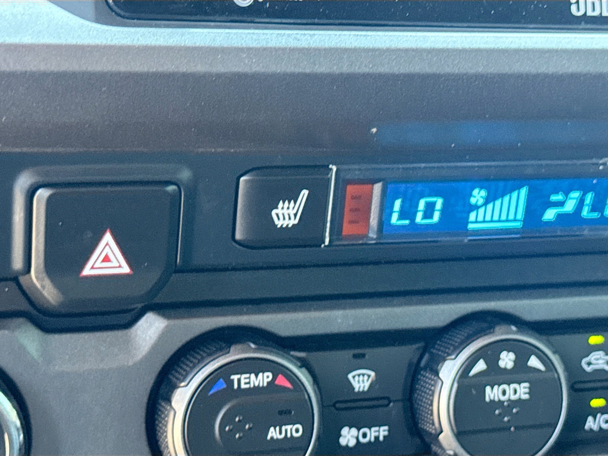 2020 Toyota Tacoma TRD Sport - Photo 32