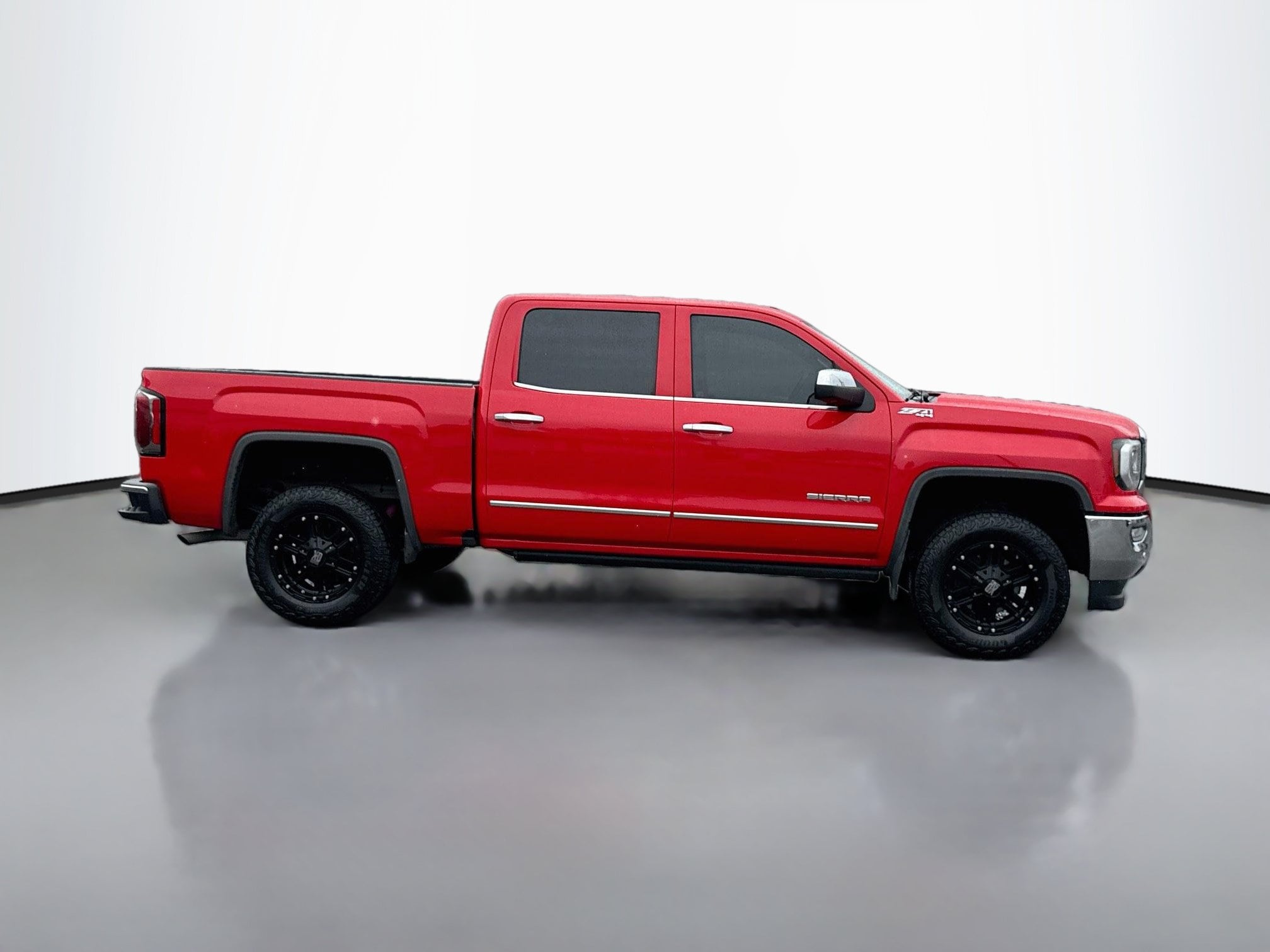 2018 GMC Sierra 1500 SLT - Photo 18