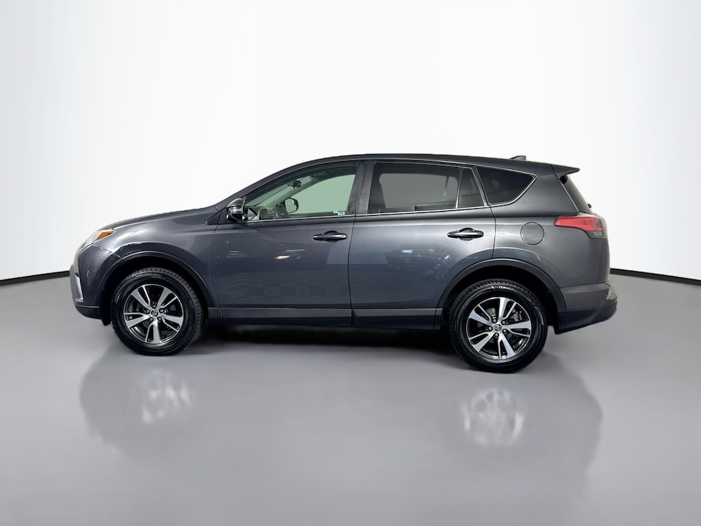 Used 2018 Toyota RAV4 XLE SUV