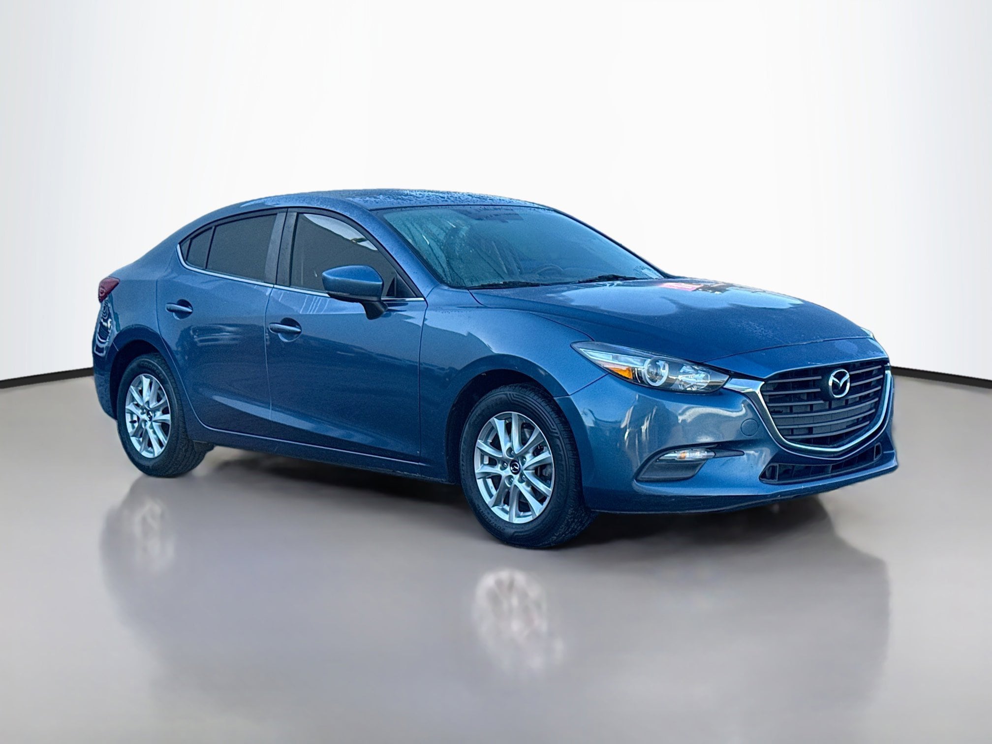 2017 Mazda Mazda3 Sport's photo