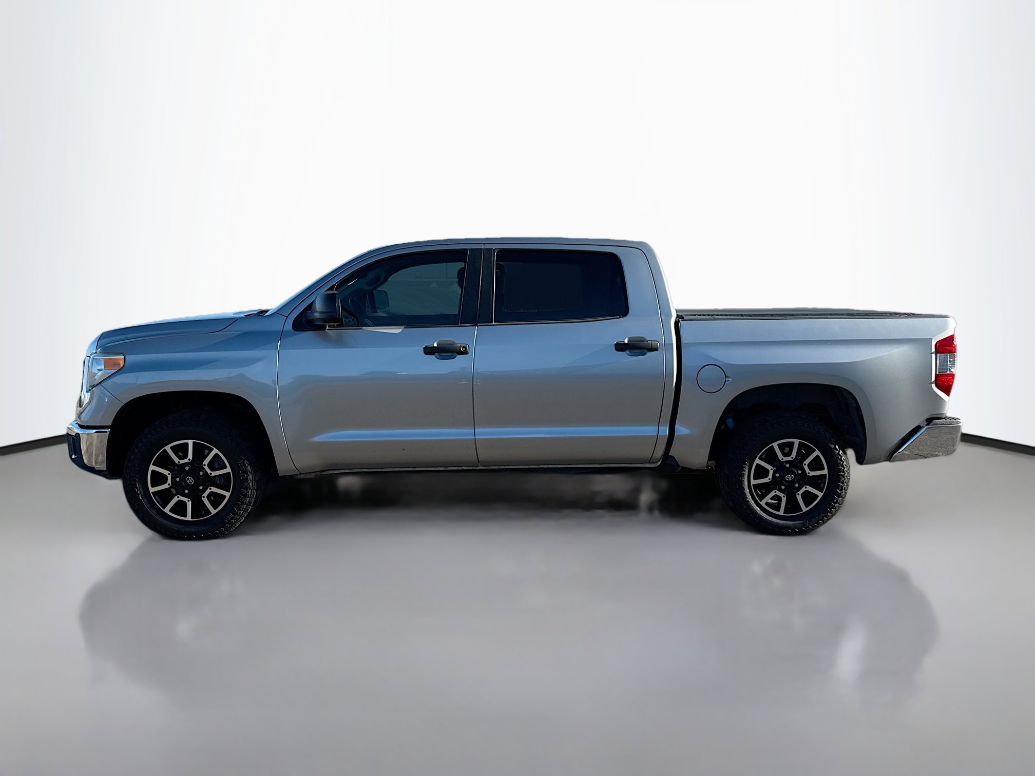 2014 Toyota Tundra SR5 photo 3