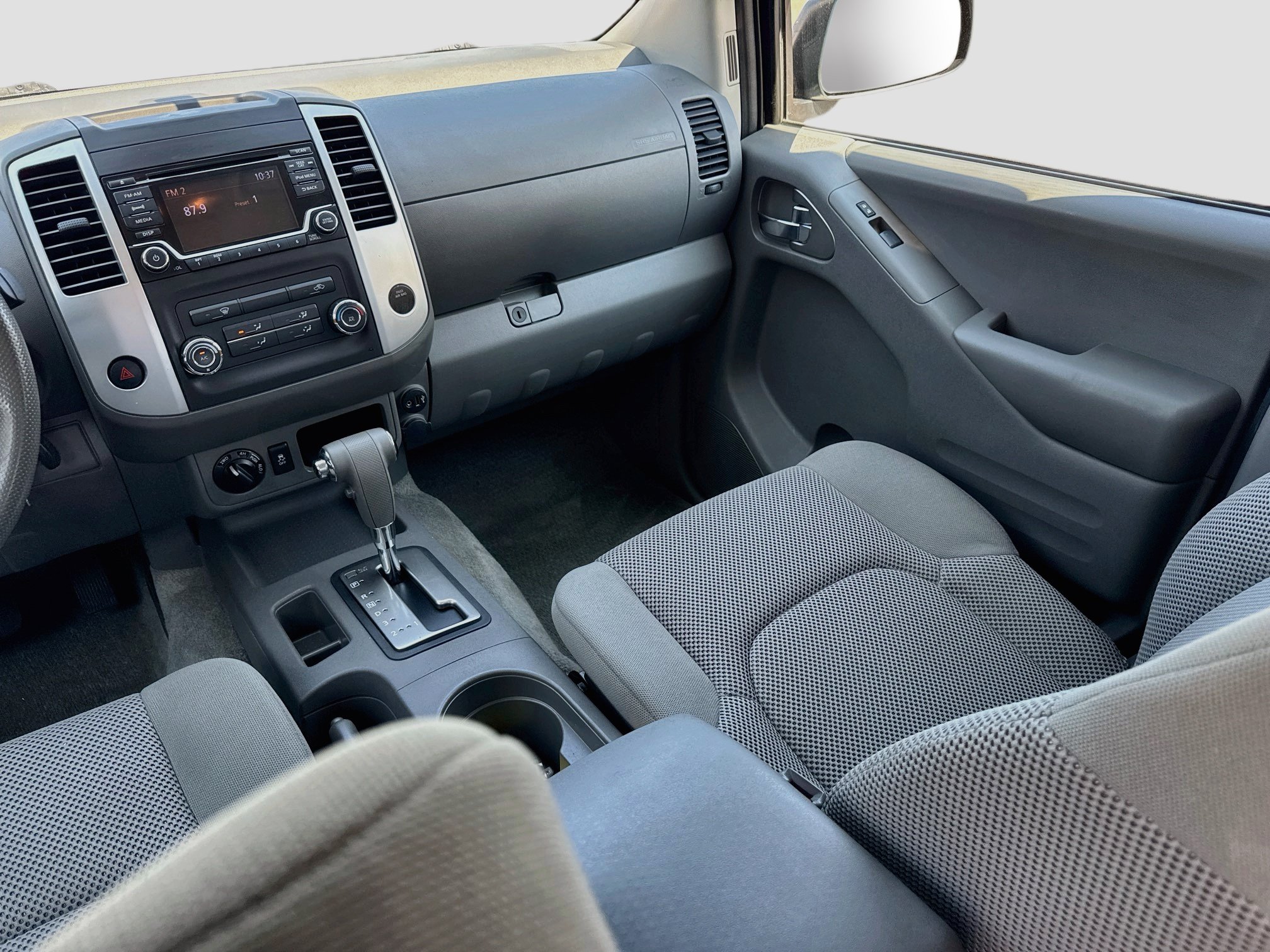 2018 Nissan Frontier SV - Photo 12