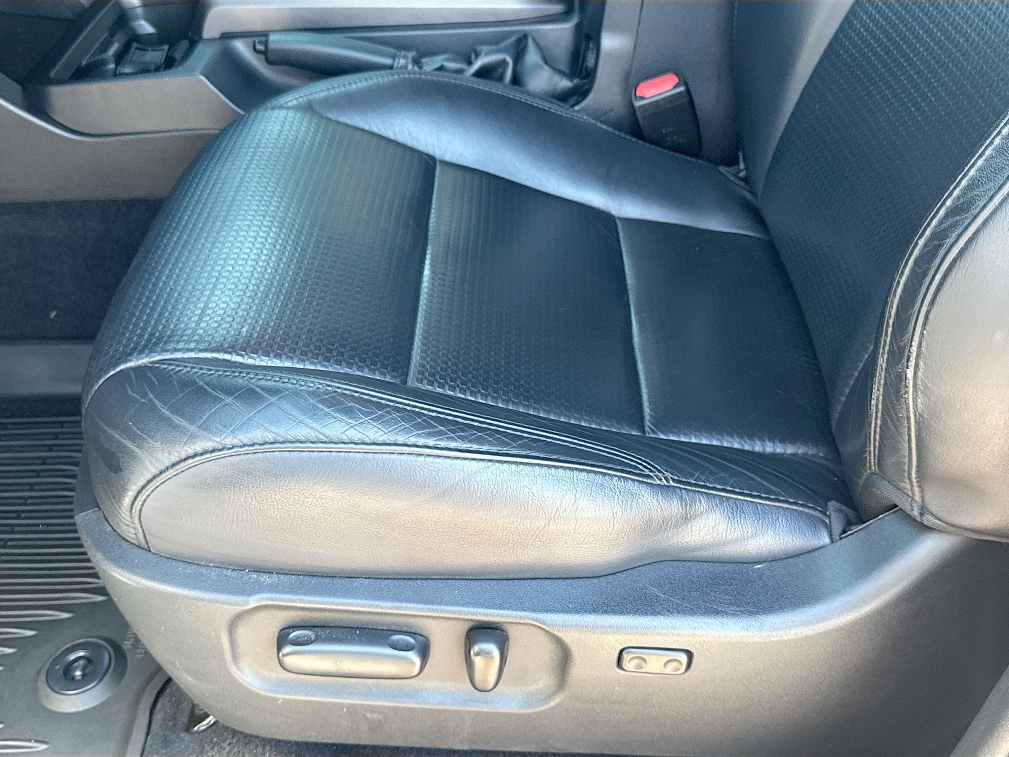 2020 Toyota Tacoma TRD Sport - Photo 31